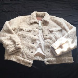 all over sherpa trucker